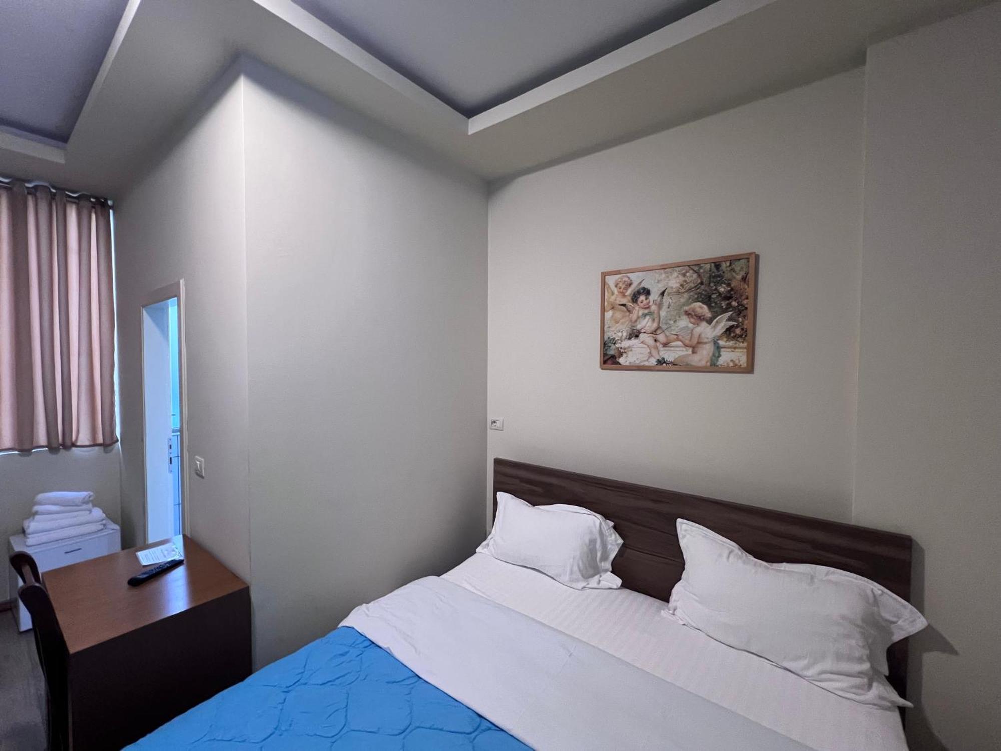 Bobi Hotel Shkodër Exteriör bild